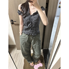 批发实拍实价：<b class='q'>格子衬衫</b>一字领甜美减龄学生少女俏皮短款衬衣