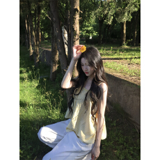 批发实拍实价：韩系夏款百搭慵懒格子<b class='q'>吊带</b><b class='q'>背心</b>绑带细带叠穿小上衣