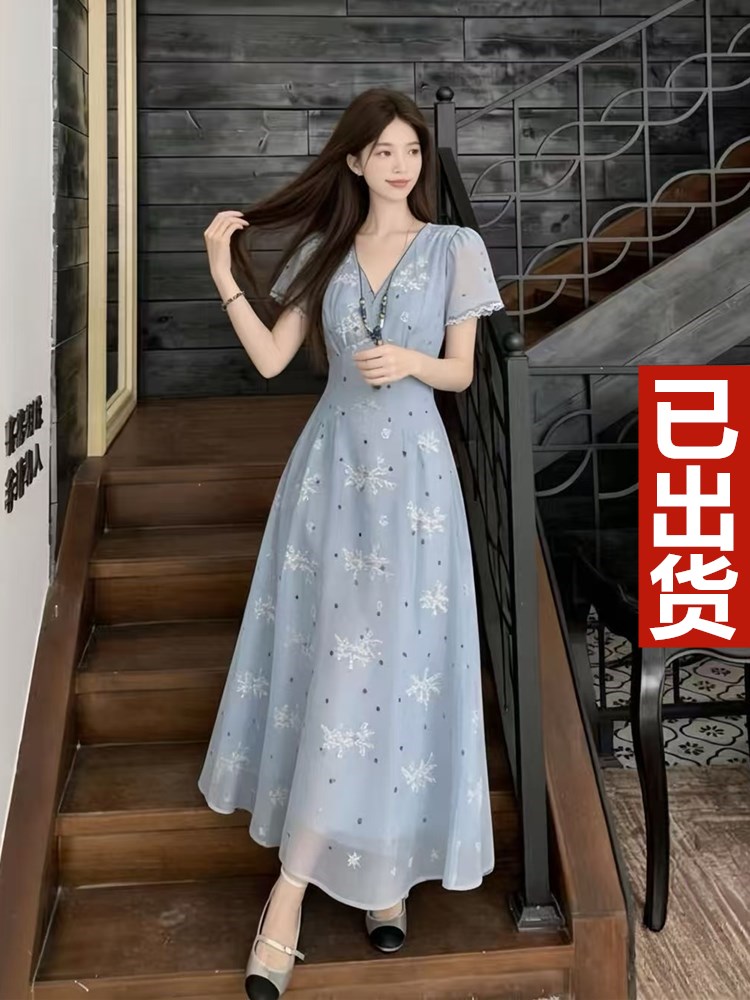RY8827# 法式温柔感清新减龄蓝色连衣裙女夏2026新款大码胖mm垂感印花长裙