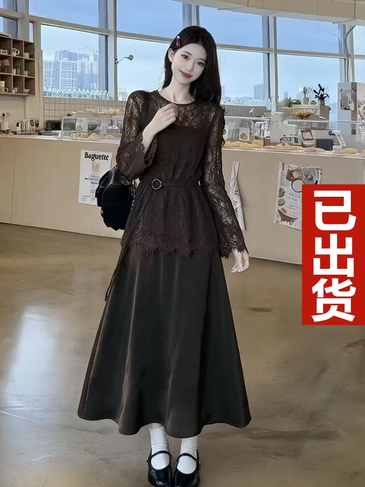 RY8819# 大码女装蕾丝镂空长袖两件套女2026秋季新款胖mm宽松遮肉中长裙子