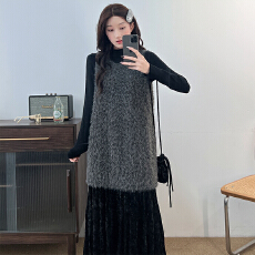 批发2025秋冬新款打底衫+毛绒绒背心马甲<b class='q'>丝绒</b>裙减龄显瘦三件套韩版