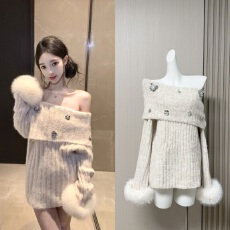 批发J11 Studio/永夜星河 <b class='q'>翻领</b>一字肩遮肉慵懒狐狸毛毛衣针织<b class='q'>连衣裙</b>女