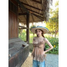 批发番茄侠 美辣假期 微透肤木耳边咖棕/黑可调节肩带<b class='q'>雪纺</b><b class='q'>吊带</b>背心女