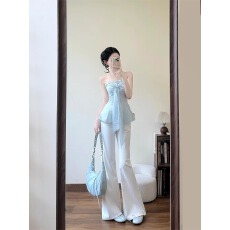 批发实价减龄穿搭女2026春季蝴蝶结抹胸上衣<b class='q'>微喇</b><b class='q'>牛仔裤</b>高级两件套