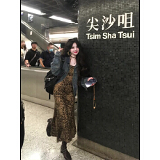 批发实价有货长袖豹纹连衣裙<b class='q'>套装</b>女2026秋季新款复古<b class='q'>牛仔</b>外套两件套