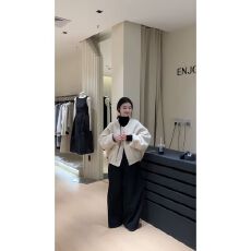 批发实价有货杏色韩系拉链短款毛呢外套内搭打底衫气质休闲<b class='q'>裤</b>三件套