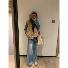 批发实价有货复古咖色加厚保暖马甲背心叠穿牛仔上衣高腰阔腿裤三件套