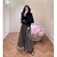 批发实价有货韩系时尚慵懒风软糯针织衫上衣女设计感格纹阔腿裤套装