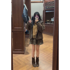 批发实价有货复古减龄波点摇粒绒连帽外套女洋气荷叶半身短裙套装