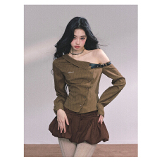 批发实价有货美式不规则<b class='q'>长袖</b>斜肩条纹衬衫女时尚气质修身显瘦上衣