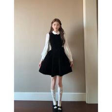 批发实价有货春秋轻奢感白色衬衫叠穿上衣女黑色<b class='q'>丝绒</b>背心连衣裙<b class='q'>套装</b>