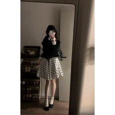 批发实价有货时尚小香风黑色长袖针织开衫春季收腰学院风<b class='q'>半身裙</b>套装