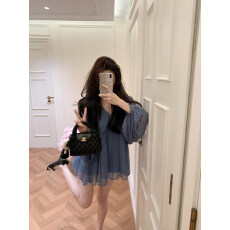 批发实价有货高级感露背蝙蝠袖衬衫上衣女春夏季新款高腰显瘦短裤套装