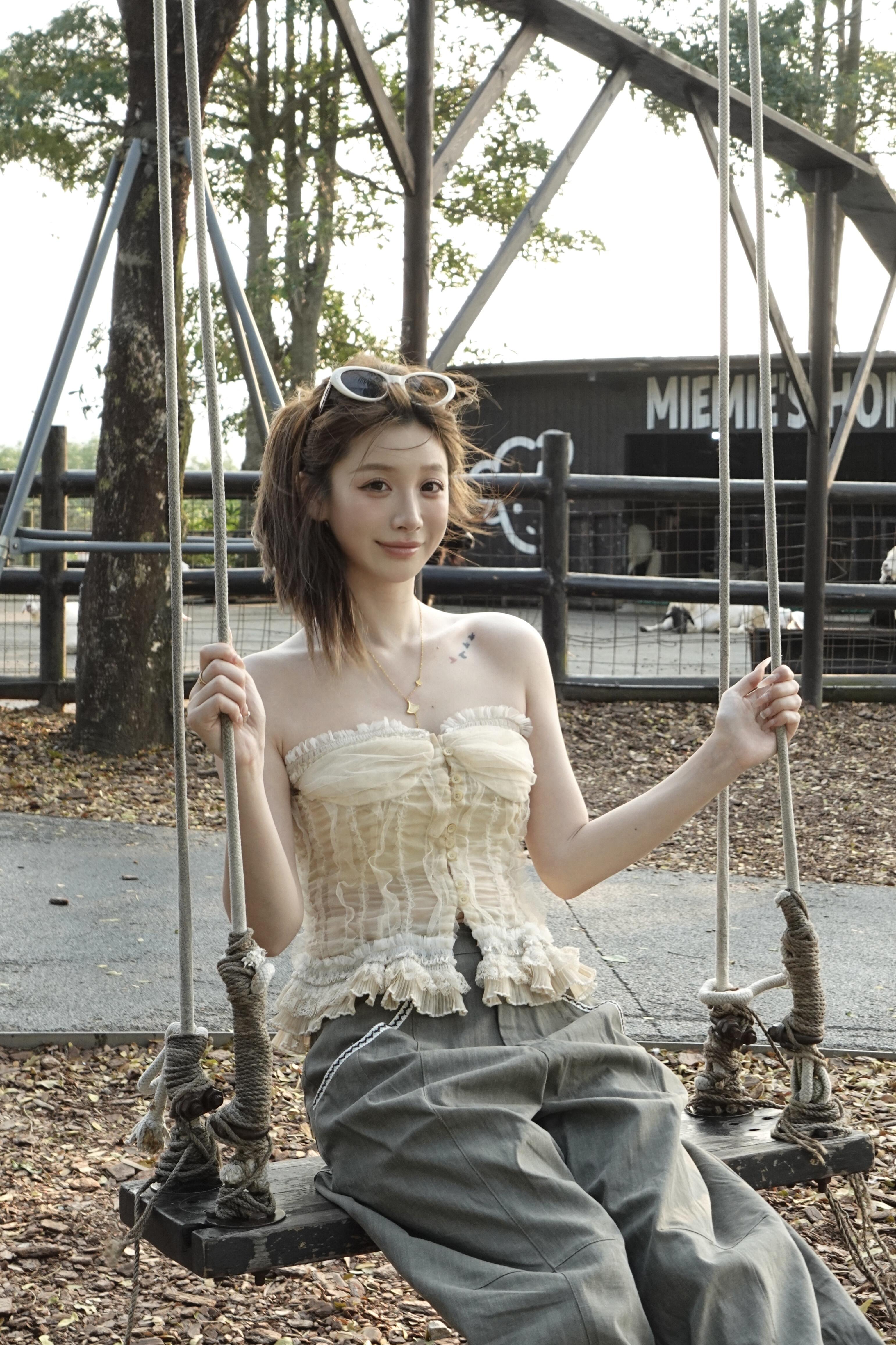 정가 재고 있음 여름 디자인 센스 몸매 가꾸기 달콤한 매운맛 쇼트 스타일 민소매 맨위 레트로 패션 와이드 레그 팬츠 투피스 세트