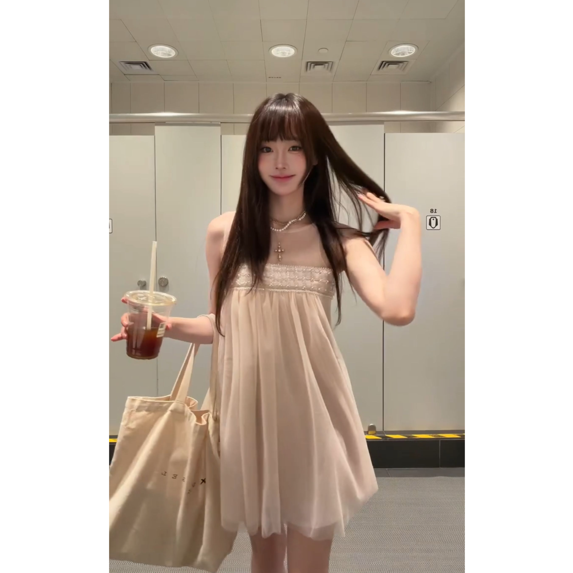 정가 재고 있음 달콤함 부드러운 바람 한 마디 망사 드레스 여름 새로운 분위기 센스 데이트 요정 치마
