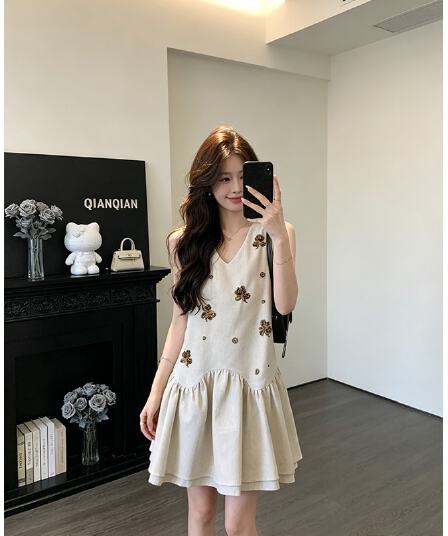 정가 한 부서 달콤한 스타일 V넥 조끼 여성 드레스 코디 여름 새로운 루즈핏 슬림해 보이는 미니 스커트