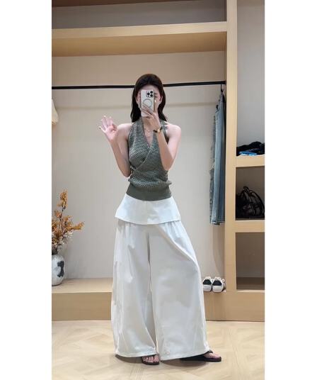정가 프랑스식 핫걸 바람 민소매 행침 목 V넥 맨위 여성 새로운 도루 가을 루즈핏 와이드 레그 팬츠 세트