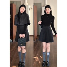 批发实价有货韩系学院风斗篷黑色打底衫女秋季新款压褶半身裙三件套