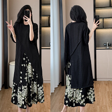 批发实拍<b class='q'>大码</b>女<b class='q'>装</b>2026夏季新款遮肉显瘦长款短袖上衣阔腿<b class='q'>裤</b><b class='q'>两件套</b>套<b class='q'>装</b>