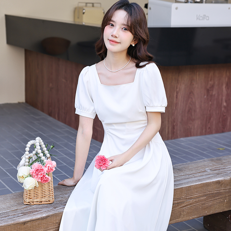 샤오 바이 치마 프랑스식 꼬집기 허리 광장 칼라 여성 드레스 여름 허리 수축 슬림해 보이는 품격 롱 스커트