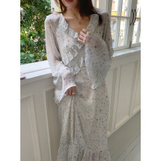 批发实拍 浪漫春日~清新碎花V领绑带收腰荷叶边拼接<b class='q'>连衣裙</b>OPS