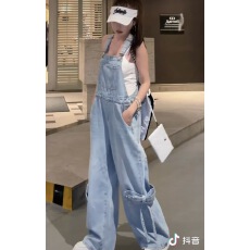 批发新款宽松休闲时尚百搭牛仔背带长裤女闪钻蝴蝶结吊带裤