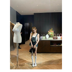 批发新款热辣背背裤/可拆卸<b class='q'>牛仔</b><b class='q'>背带裤</b>女夏季低腰包臀热裤