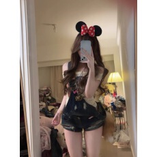 批发甜辣萌物~美式复古做旧牛仔<b class='q'>背带裤</b>女<b class='q'>宽松</b>显瘦短裤