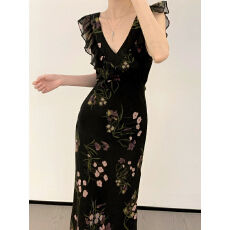 批发小个子显高~黑色雪纺连衣裙小飞袖碎花长裙子垂感<b class='q'>修身</b>显瘦