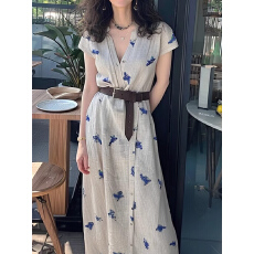 批发超仙绝美淑女温柔气质收腰松弛感长裙云南三亚海边度假旅游<b class='q'>沙滩裙</b>