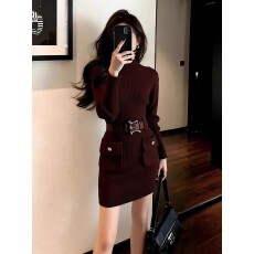 批发法式气质御姐感特别漂亮掐腰红色针织连衣裙2025冬天配大衣的裙子