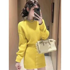 批发小香风气质软糯圆领毛衣半裙女装2026<b class='q'>春</b>季新款辣妹巨好看时尚套装