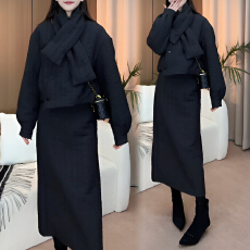 官图 时尚设计宽松显瘦三件套装秋冬新款肌理感围巾棉服外套半裙