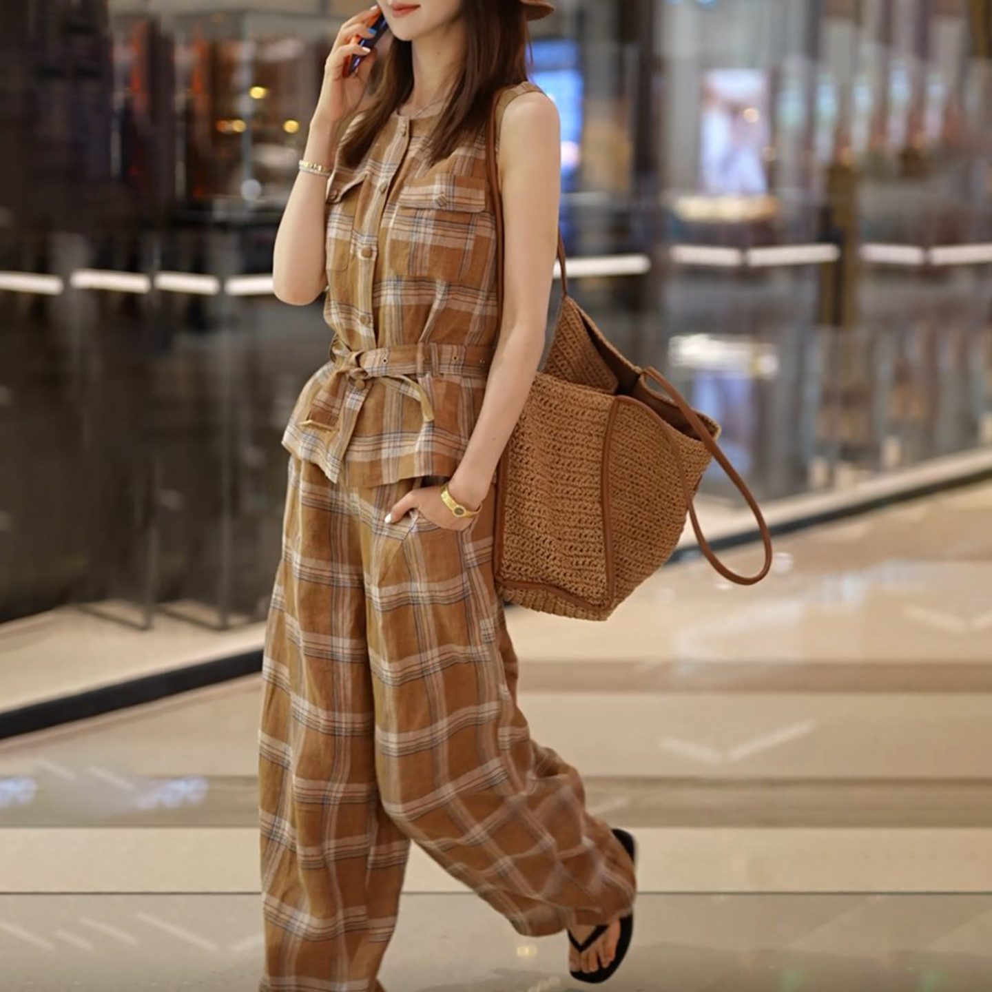 경관 그림 복잡한 고대 돈 바람 품격 베스트 세트 2026 새로운 디자인 민소매 조끼 와이드 레그 팬츠 투피스 세트