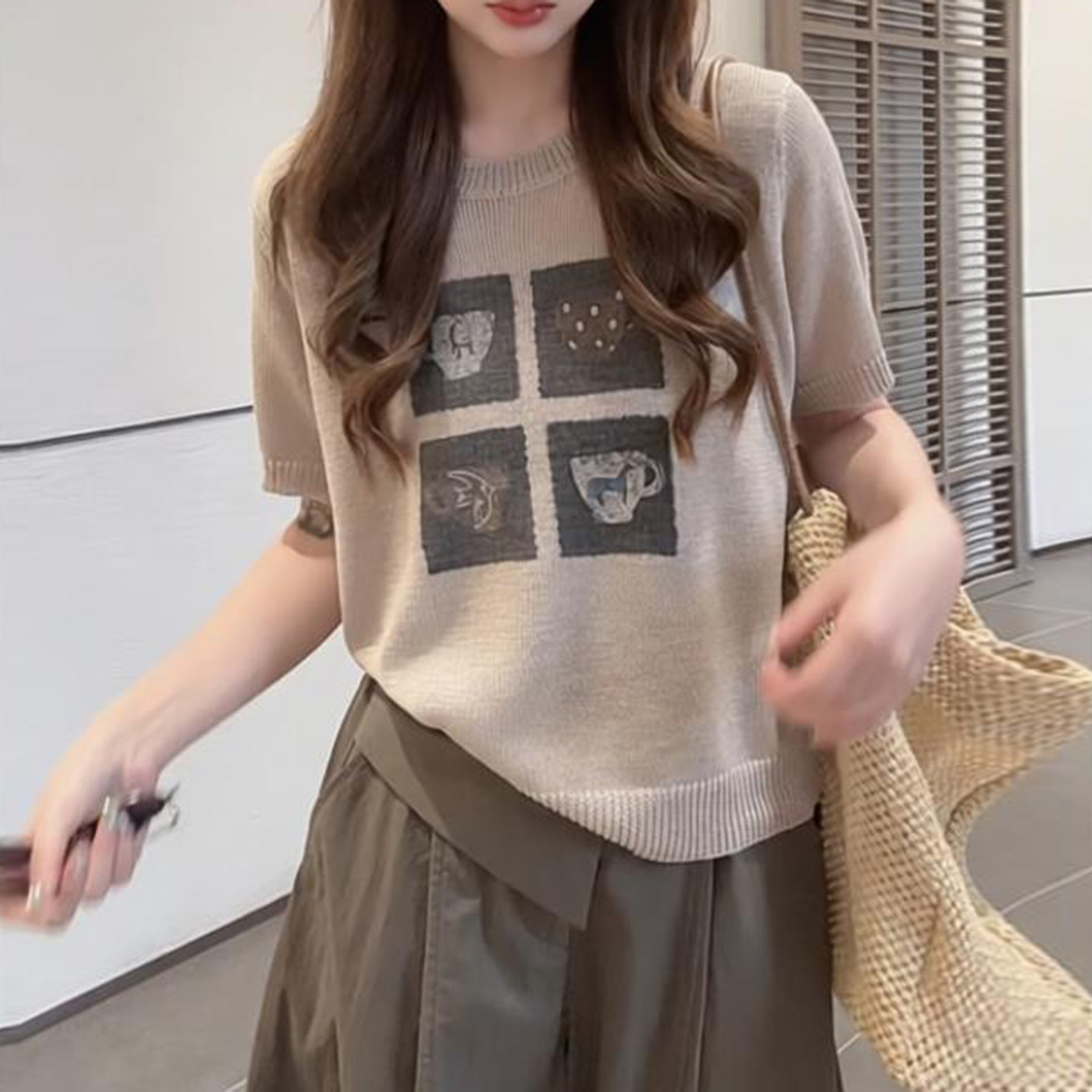 경관 그림 여름 새로운 작은 대중 디자인 Chic 네 궁전 그리드 컵 패턴 니트 스웨터 캐주얼 바지 두 조각 여성 세트