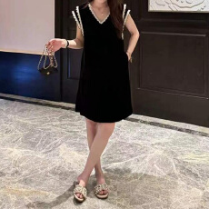 批发官图 2026夏季新款韩系简约穿搭丝绒蕾丝花边撞色无袖<b class='q'>修身</b>连衣<b class='q'>裙</b>