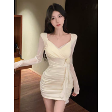 批发实拍交叉V领长袖连衣裙女春季纯欲风修身网纱<b class='q'>包臀</b>裙性感辣妹<b class='q'>短裙</b>