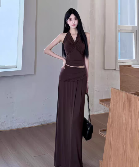 섹시함 핫걸 바람 V넥 민소매 비틀림 조끼 여성 여름 패치워크 불규칙 허리 수축 진자 반 스커트 캐주얼 세트