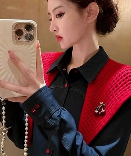 2026 이른 봄 신제품 데님 숄 여성 셔츠 레트로 디자인 센스 슬림해 보이는 출퇴근 일상 미니멀리즘 긴팔 맨위