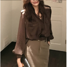 批发龍喜儿 复古港风设计感缎面衬衫女秋冬小众宽松显瘦长袖上衣