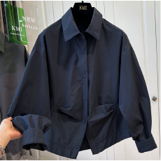 批发秋装新款小众设计感褶皱收腰宽松衬衫女衬衣纯色单排扣翻领上衣