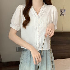 批发实拍夏装<b class='q'>大码</b>女装气质<b class='q'>雪纺</b>v领短袖衬衫高级感别致衬衣M-4XL200斤