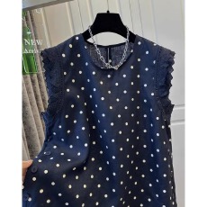 批发夏装新款小飞袖<b class='q'>衬衫</b>大码法式独特波点木耳蕾丝边减龄背心