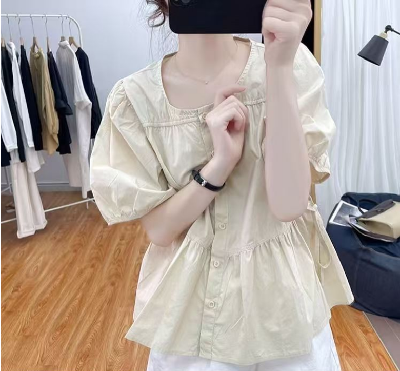 여름 새로운 루즈핏 슬림해 보이는 면 소재 반팔 여성 셔츠 품격 연령 감소 인형 셔츠 신선함 달콤함 작은 셔츠