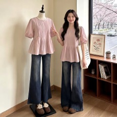 批发夏装新款小众泡泡袖褶皱短袖<b class='q'>衬衫</b>女装圆领套头时尚百搭小衫潮