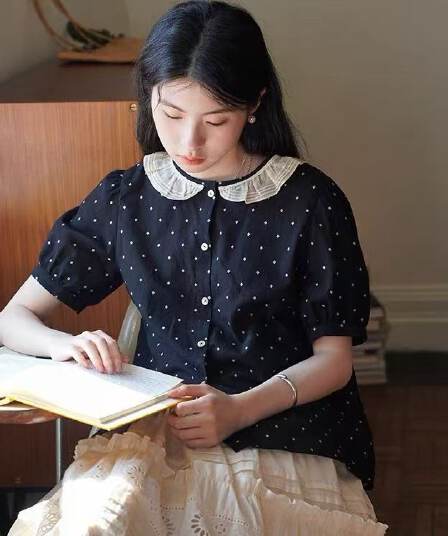 여름 드레스 새로운 레트로 문예 도트 무늬 레이스 칼라 마이크로 거품 소매 배색 반팔 여성 셔츠