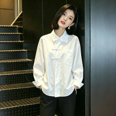 批发秋装新款小众复古新中式轻国风盘扣长袖<b class='q'>衬衫</b>女内搭打底衫上衣