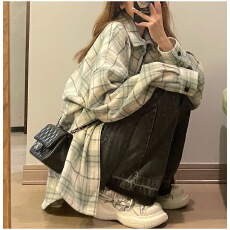 批发秋装新款大码女装格子衬衫设计感防晒法式衬衣长袖上衣