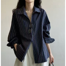 批发秋装新款条纹长袖衬衫女休闲BF风宽松显瘦垂感高级感上衣