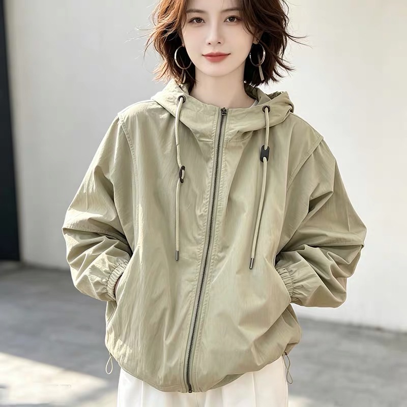 BY35021# 秋冬装新款纯色高品质连帽冲锋衣外套时尚宽松休闲夹克上衣带里布  服裝批發女裝批發服飾貨源